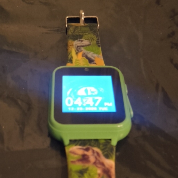 Jurassic World Touch Screen Interactive Watch with Camera - Picture 5 of 8